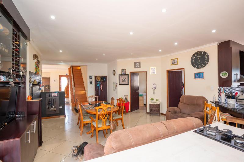 4 Bedroom Property for Sale in Country Club Western Cape